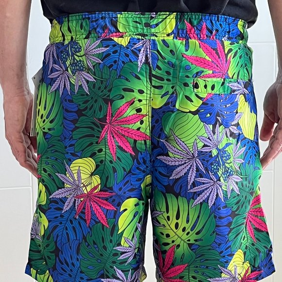 Swim shorts - Picture 11 of 15